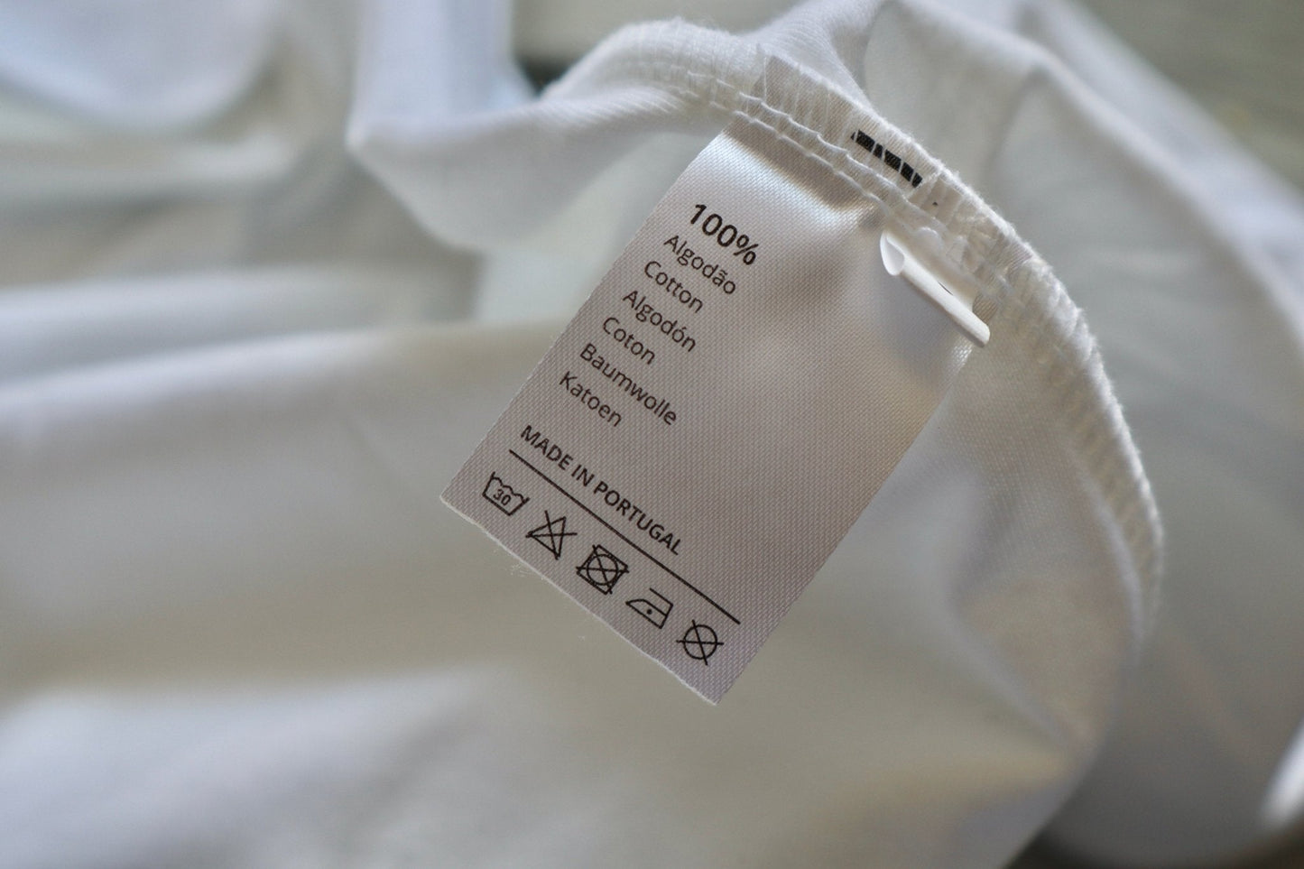 Étiquette entretien gigoteuse adulte MAÏA TOG 1, composition coton OEKO-TEX
