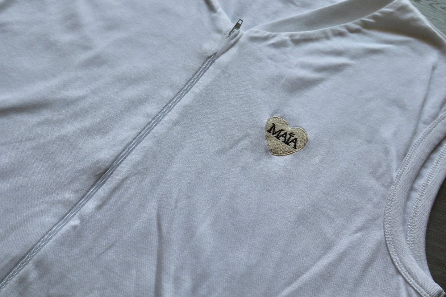 Gigoteuse adulte légère MAÏA TOG 1 blanche, idéale pour chambres chaudes
